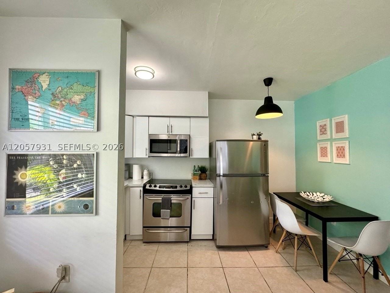 1130 Ne 81st St #4 - Photo 2 of 21