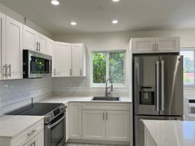 1120 Ne 81st St #1 - Photo 1 of 1