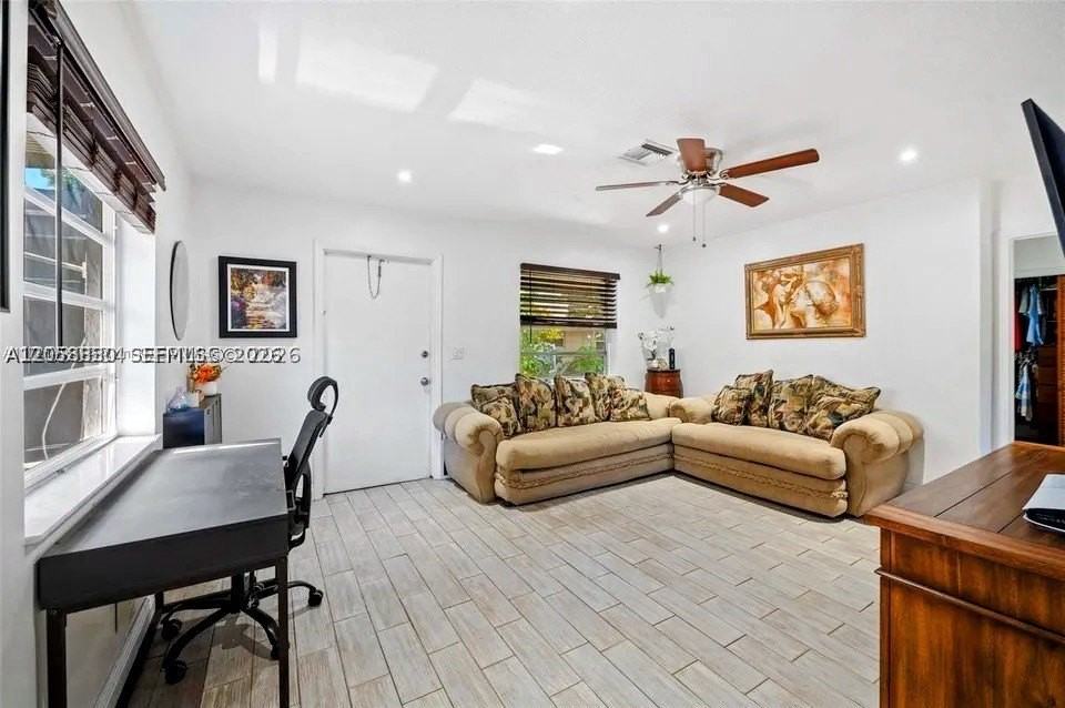 5120 Sw 26th Ave #1-2 - Photo 4 of 4