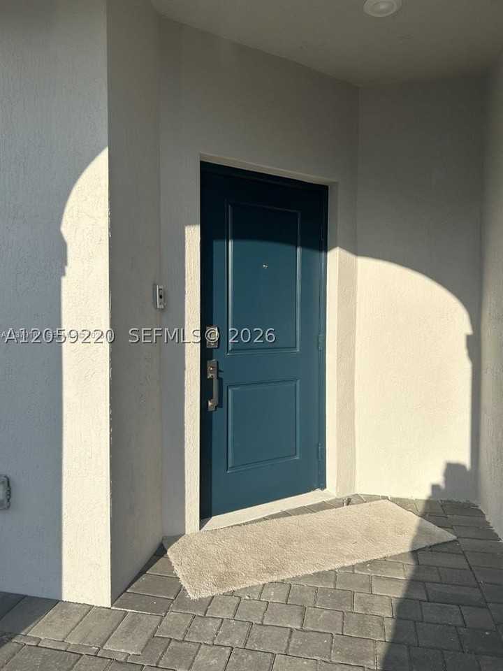28481 Sw 132nd Ct - Photo 3 of 20