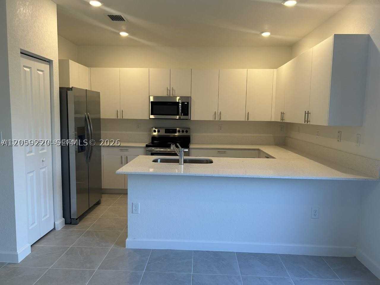 28481 Sw 132nd Ct - Photo 5 of 20