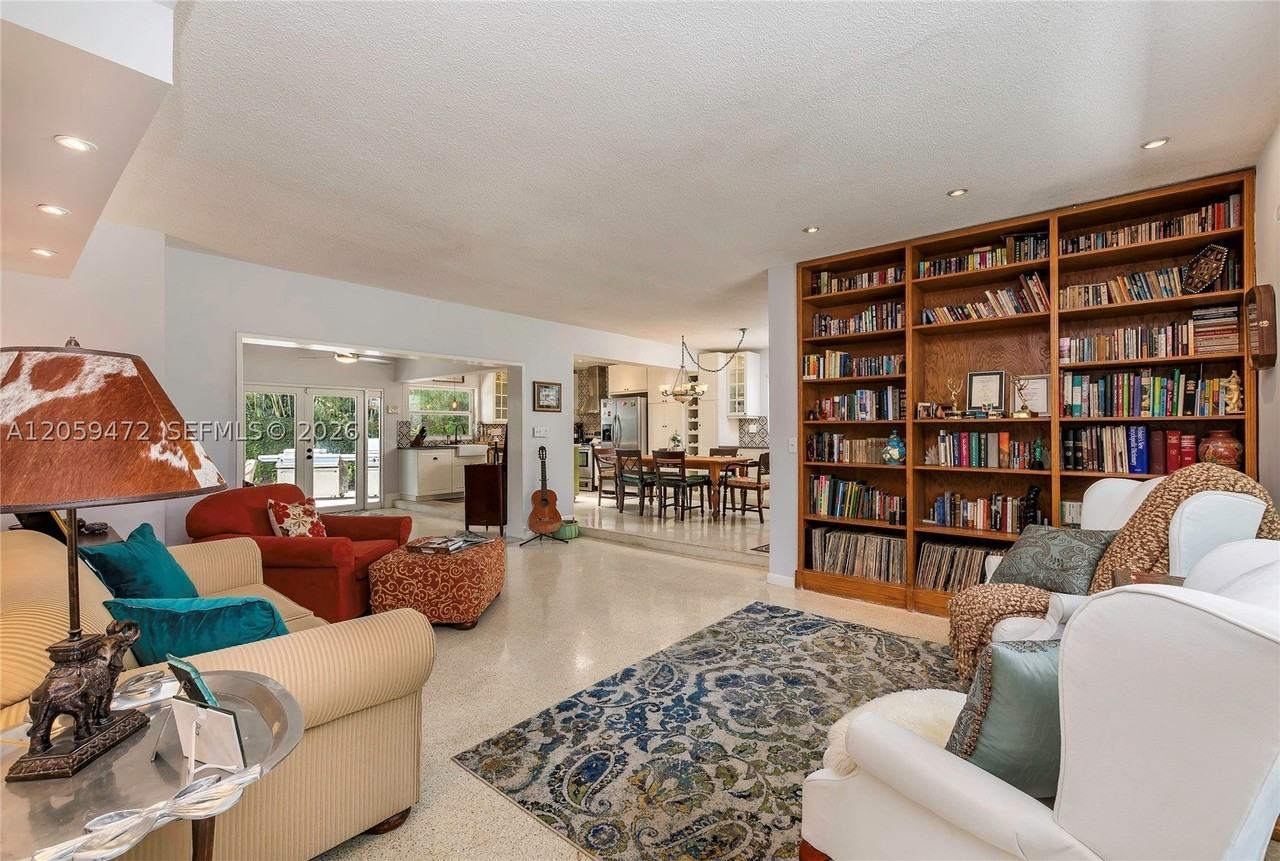 9350 Sw 48th St - Photo 2 of 22