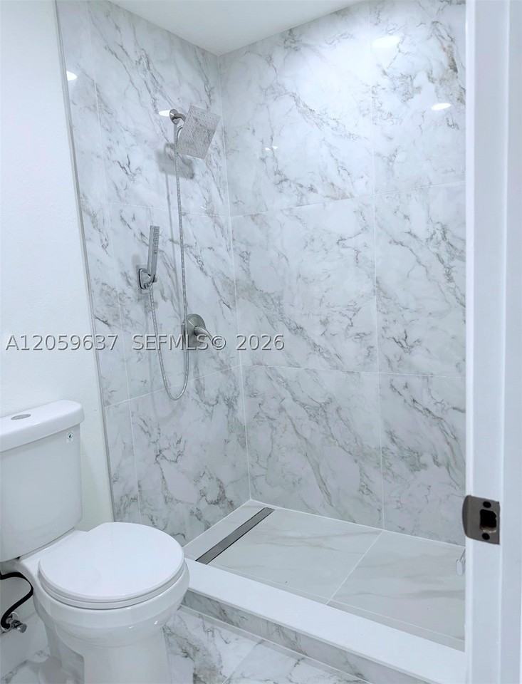 3366 72nd Ave Ne - Photo 6 of 8