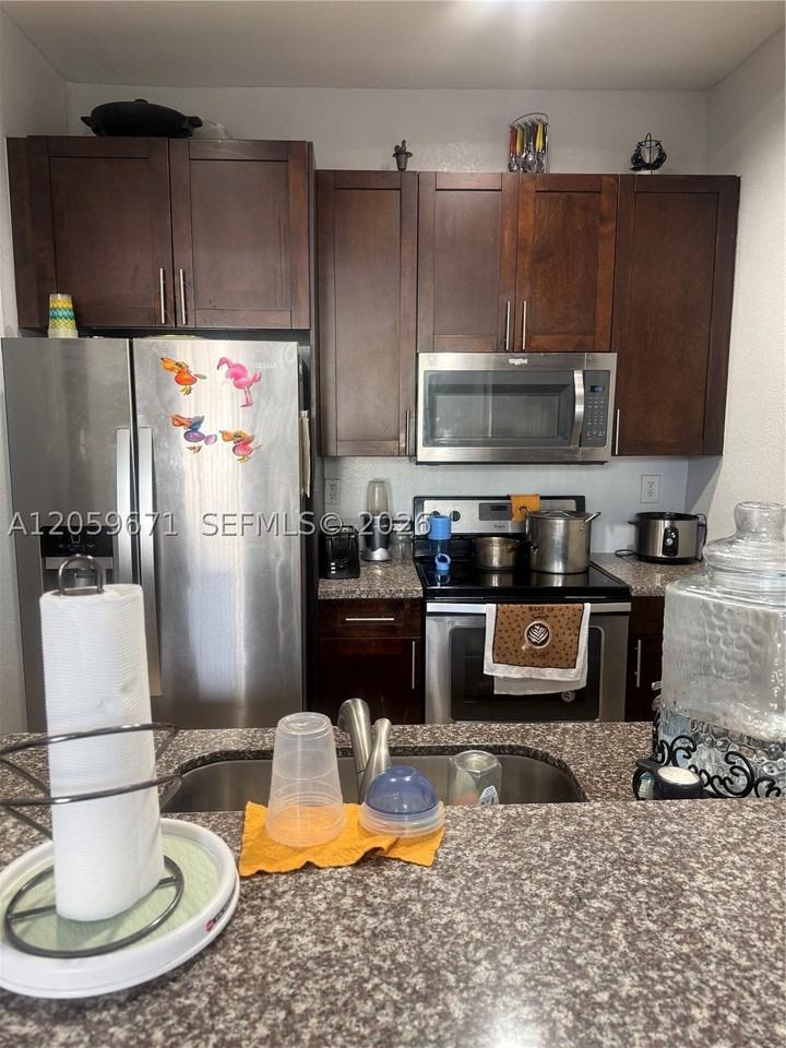 23716 Sw 111th Ct - Photo 5 of 9
