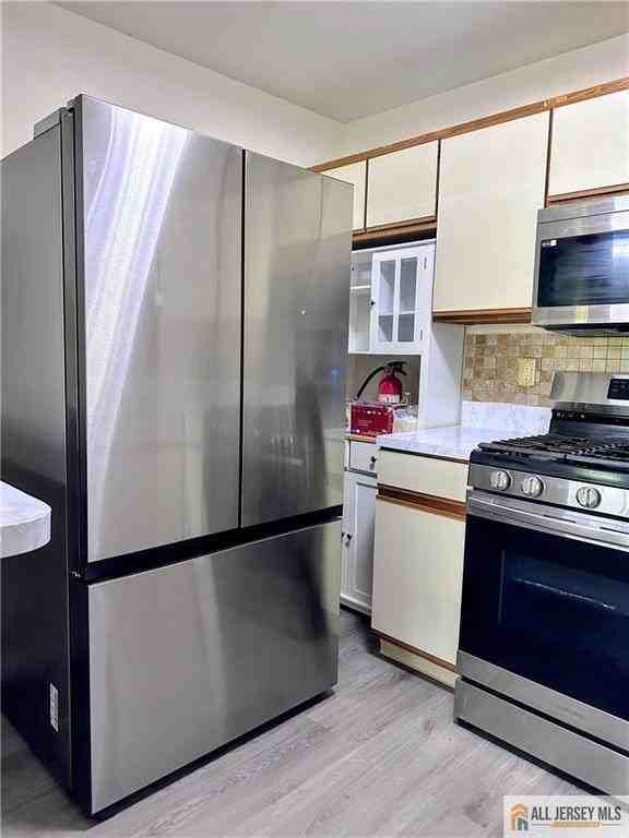 1211 Woodhaven Dr #1211 - Photo 6 of 16