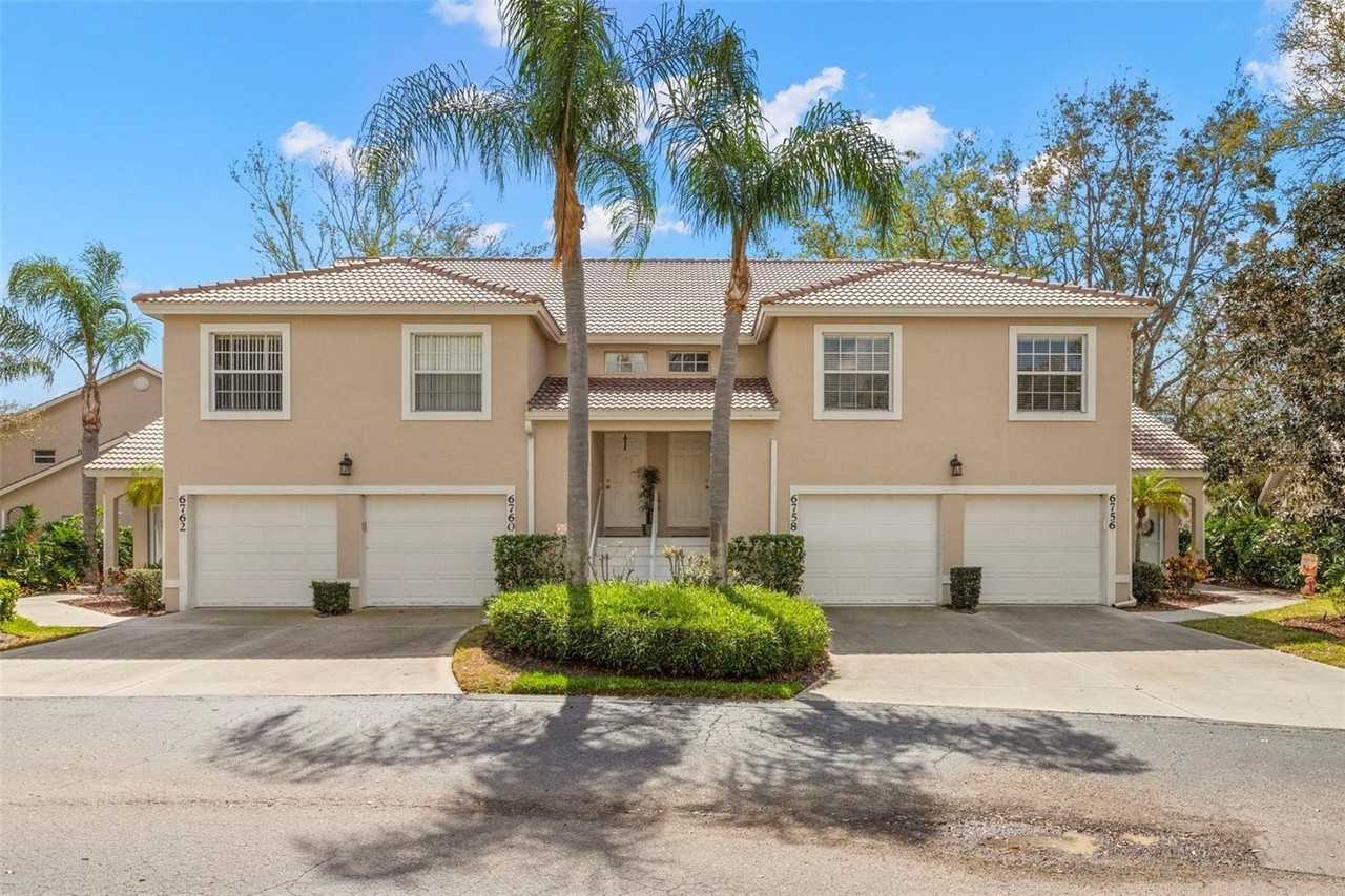 6758 Fairview Ter