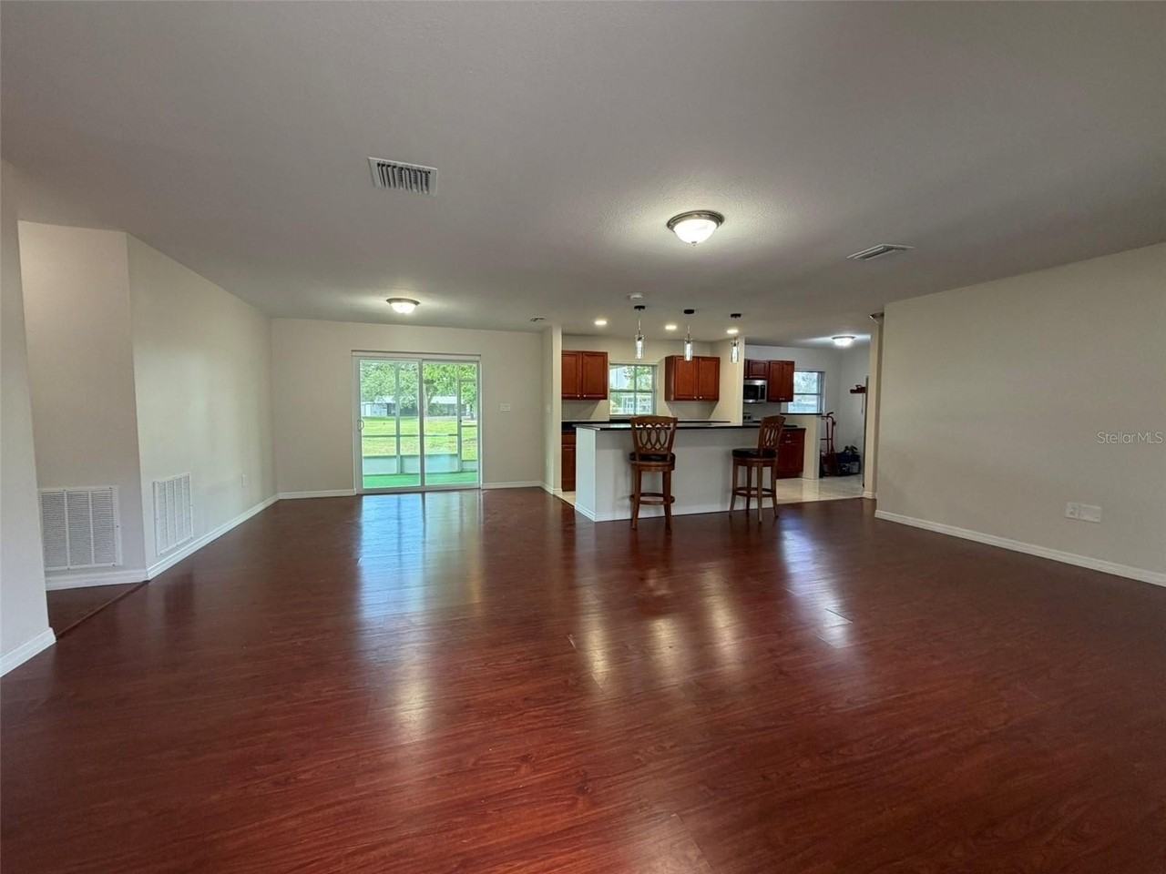 4093 Drance St - Photo 4 of 42