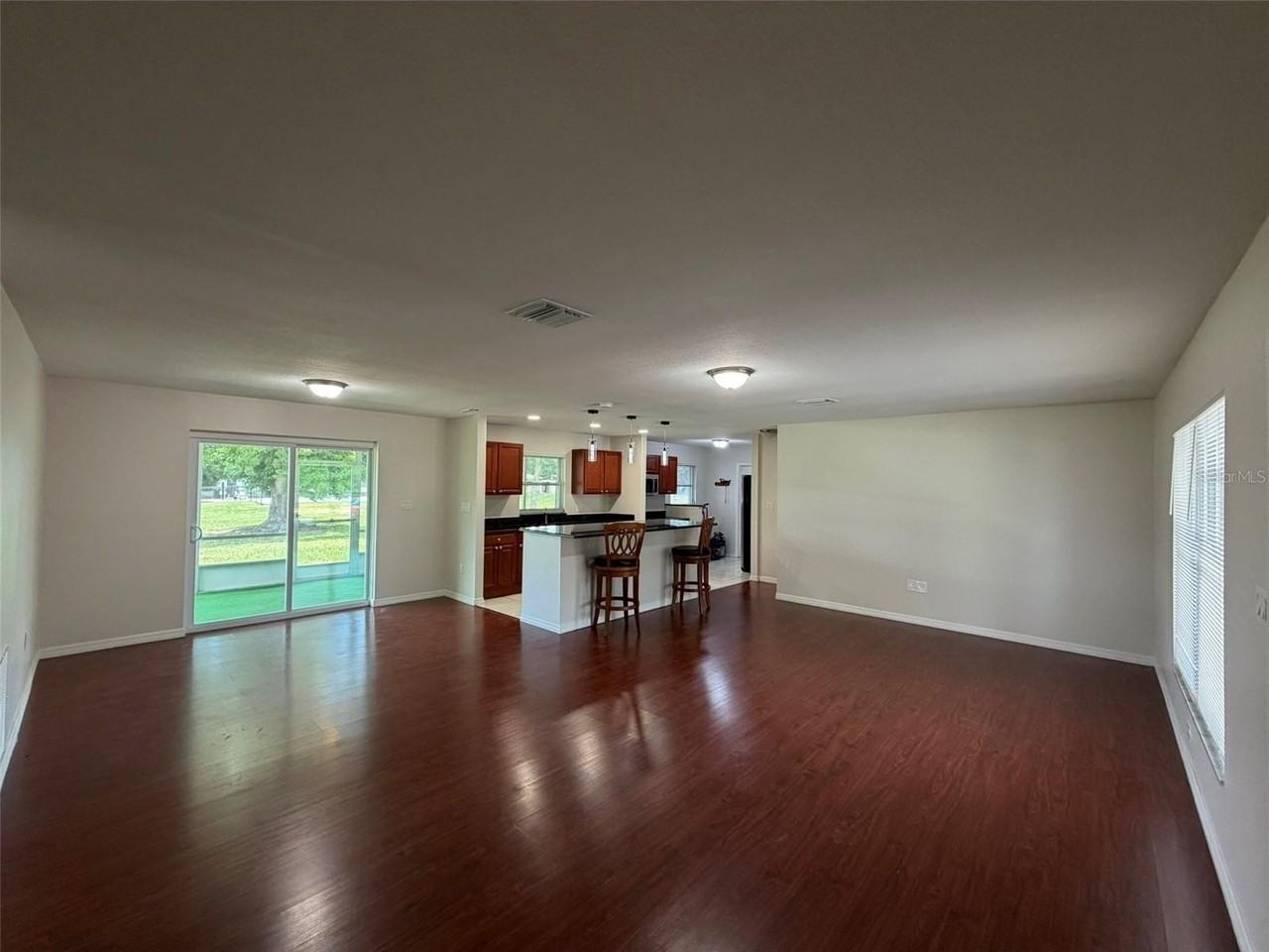4093 Drance St - Photo 6 of 42