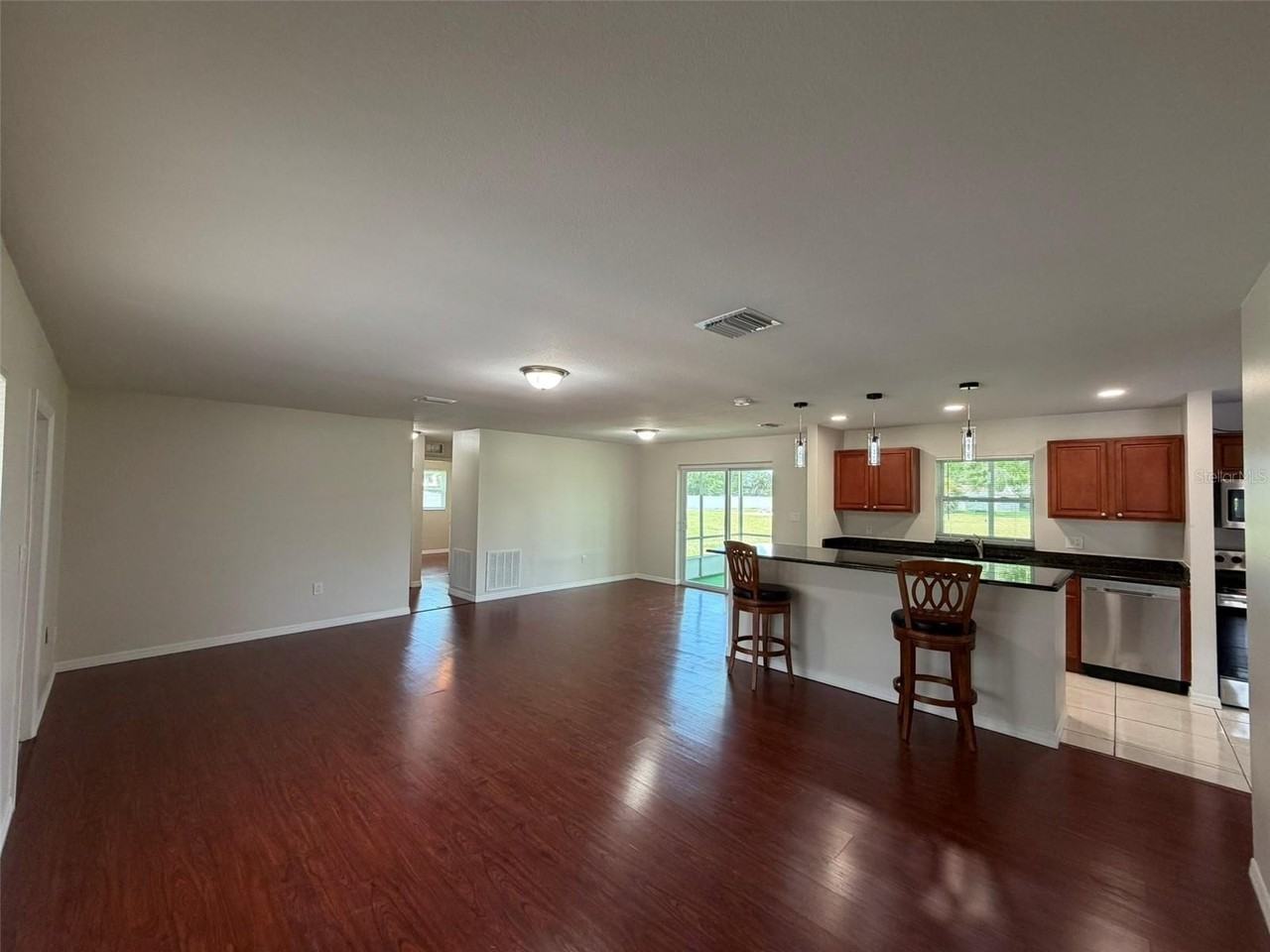 4093 Drance St - Photo 7 of 42