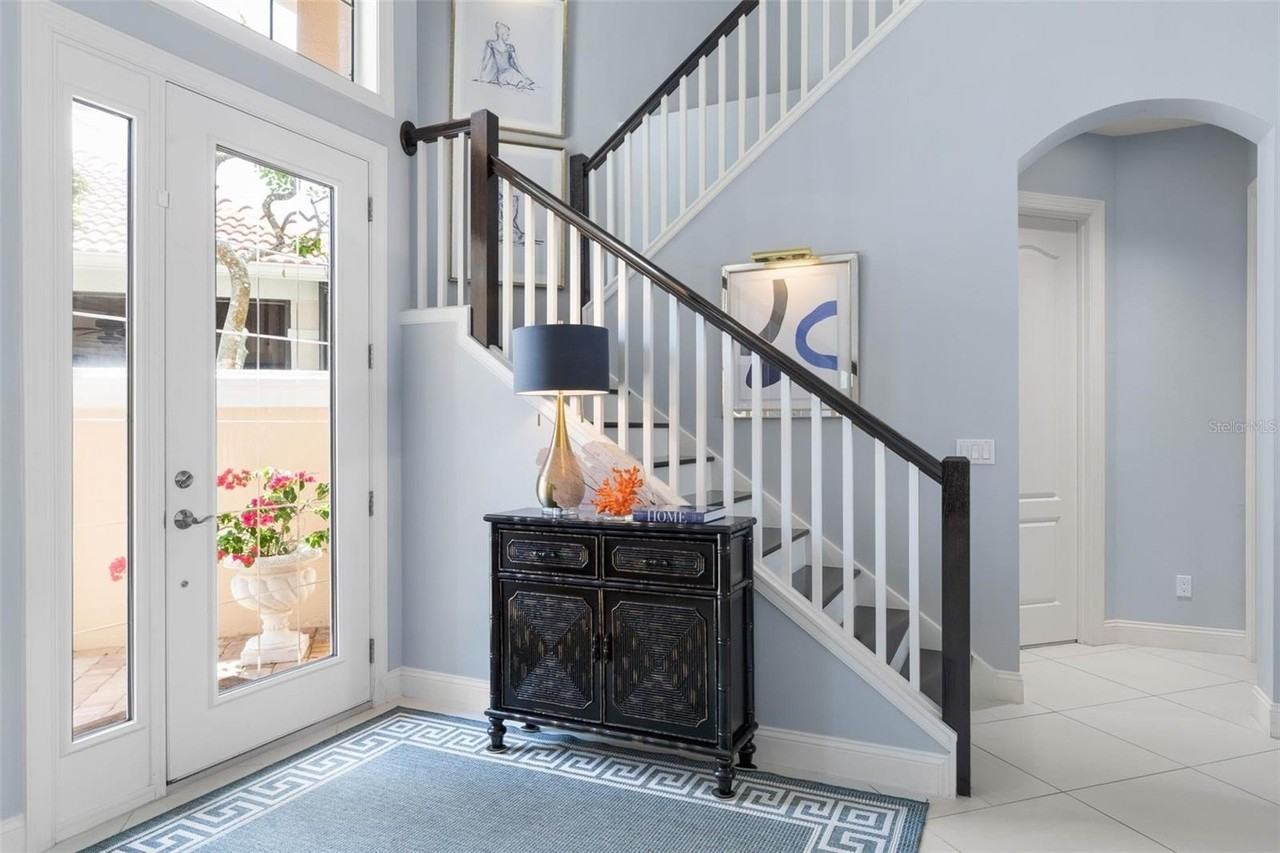 16 Marbella Ct - Photo 7 of 50