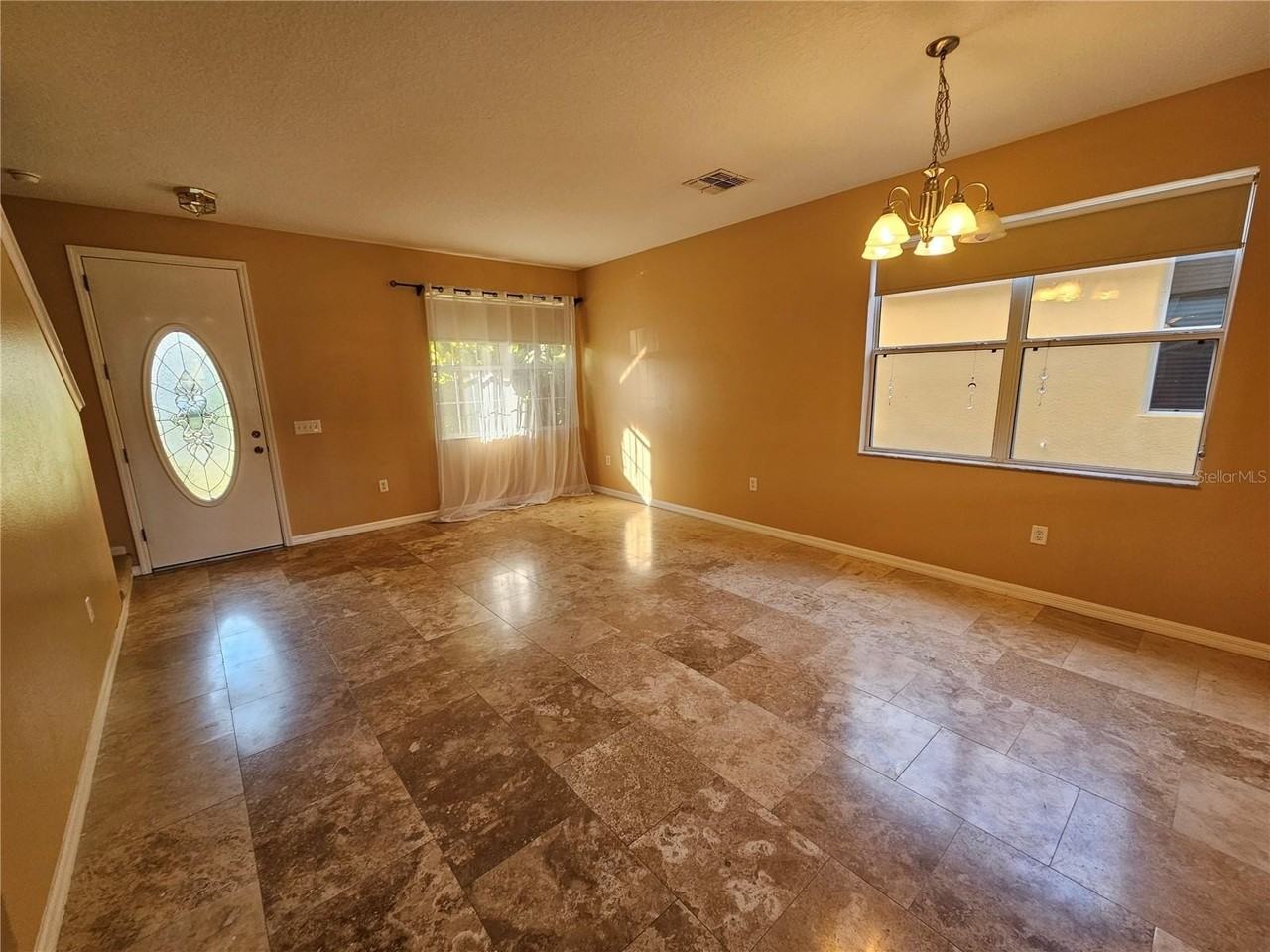 1881 Strathmore Cir - Photo 2 of 16