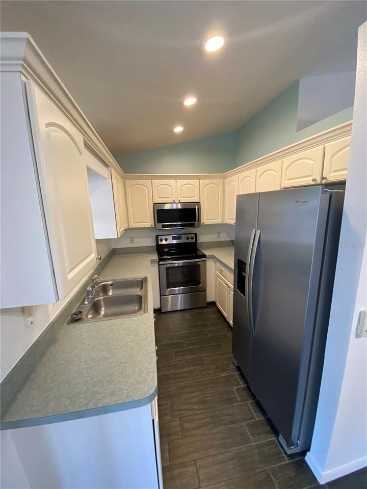 9195 Se 163rd St - Photo 6 of 12