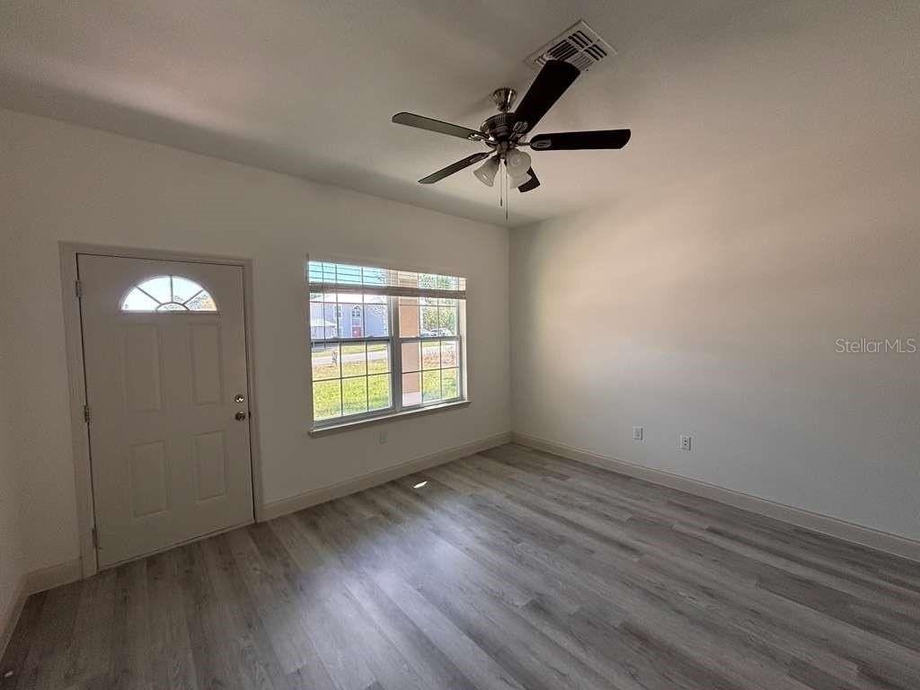 7908 N Galena Ave - Photo 6 of 24