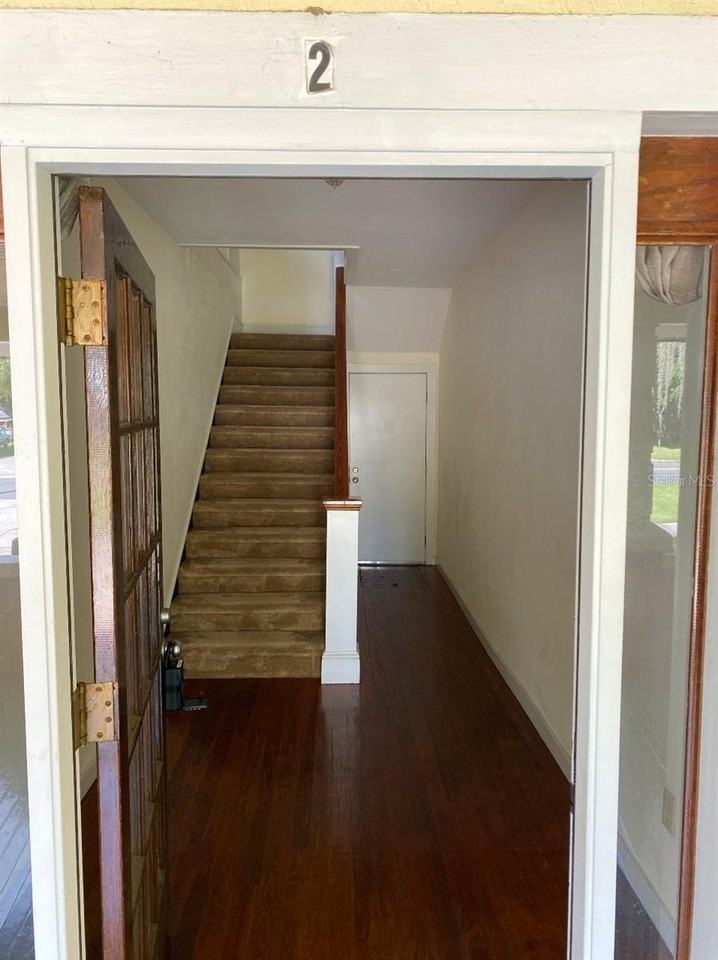 902 S Grove St #2 - Photo 2 of 11