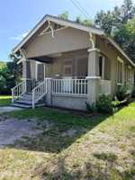 featured image of 541 Ne 11th St