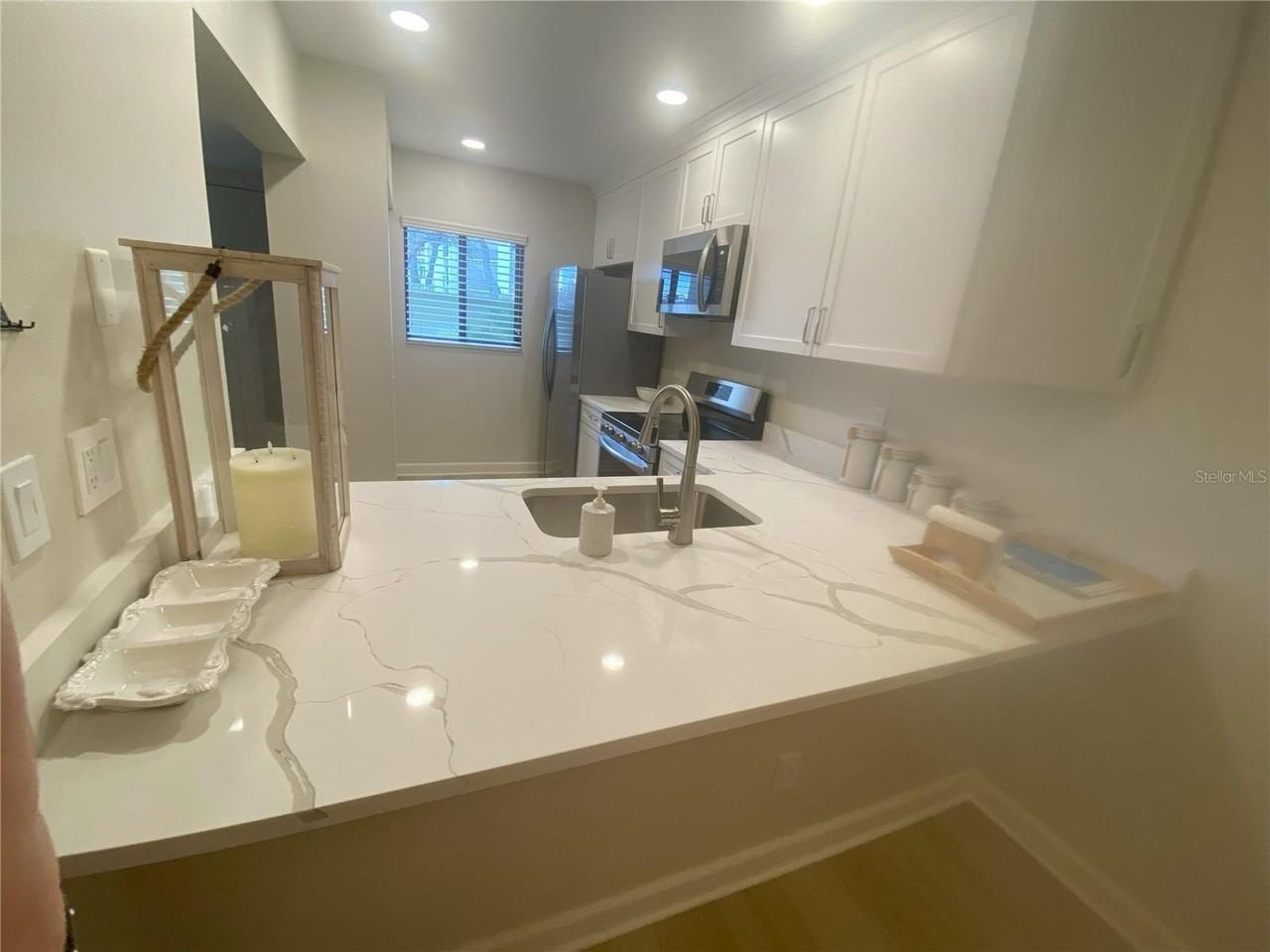 796 Bird Bay Way - Photo 4 of 37