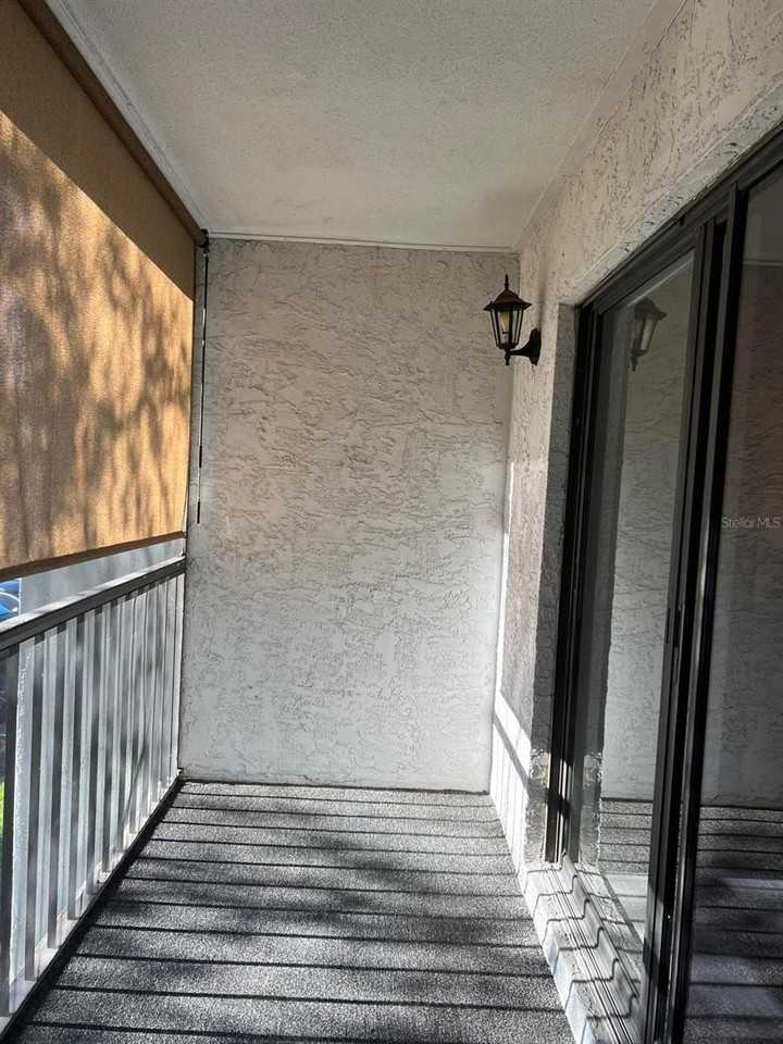 1324 S Pine Ridge Cir #D2 - Photo 4 of 15