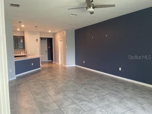 1125 Saguaro St - Photo 2 of 28