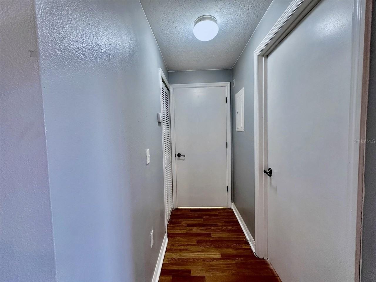5578 Metrowest Blvd #1-302 - Photo 6 of 22