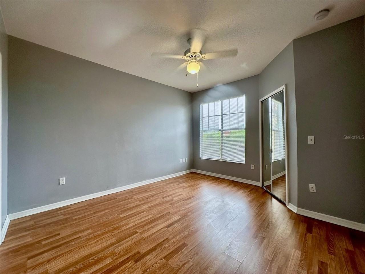 5578 Metrowest Blvd #1-302 - Photo 7 of 22