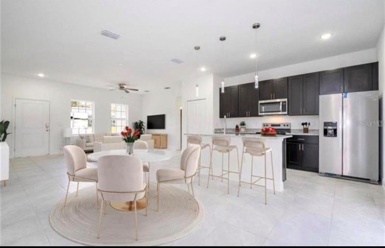 267 Marion Oaks Golf Rd - Photo 3 of 35