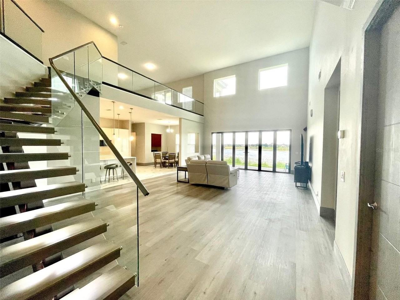 7759 Green Mountain Way - Photo 4 of 43
