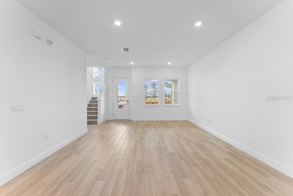 10115 Pearson Ave - Photo 6 of 38