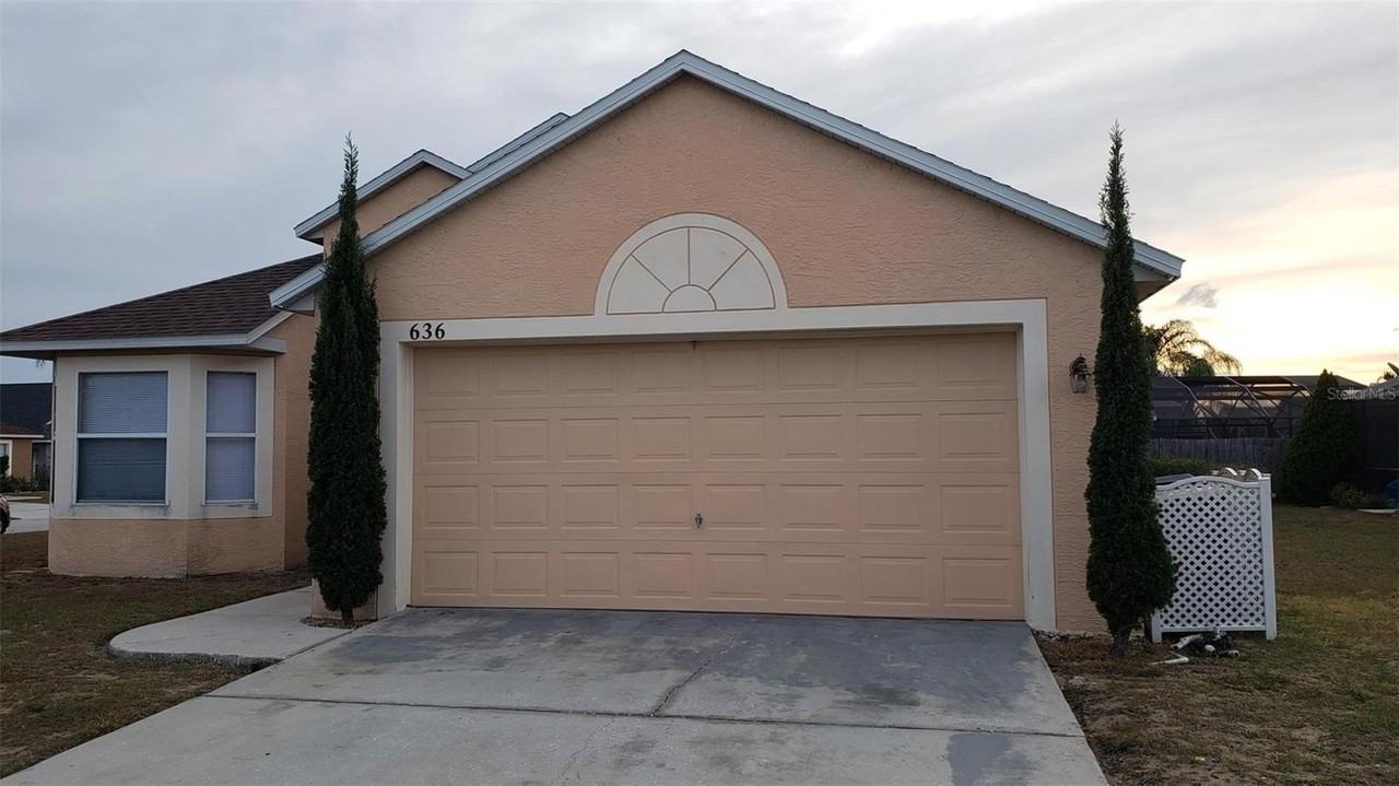 636 Majesty Dr - Photo 2 of 19