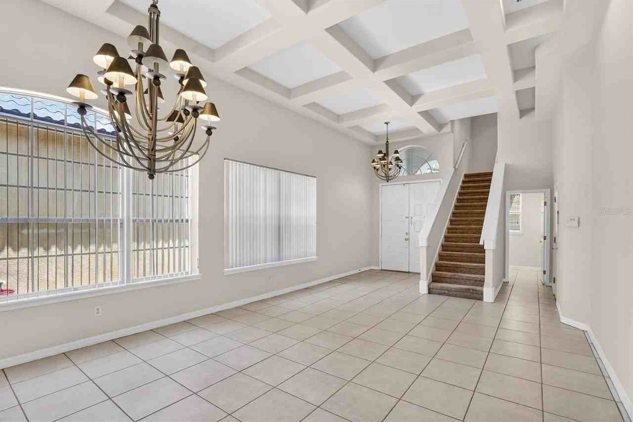 8506 Saint Marino Blvd - Photo 5 of 50