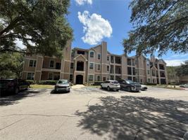 featured image of 2015 Erving Cir #102
