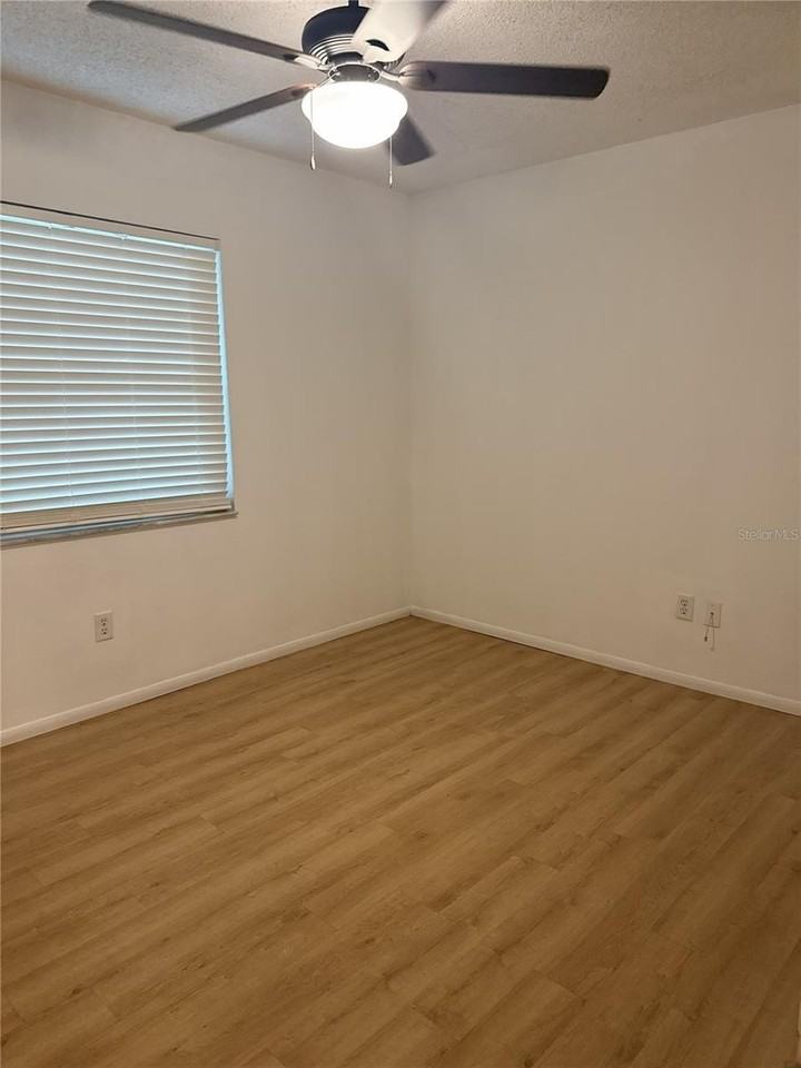 247 Grove St - Photo 7 of 9