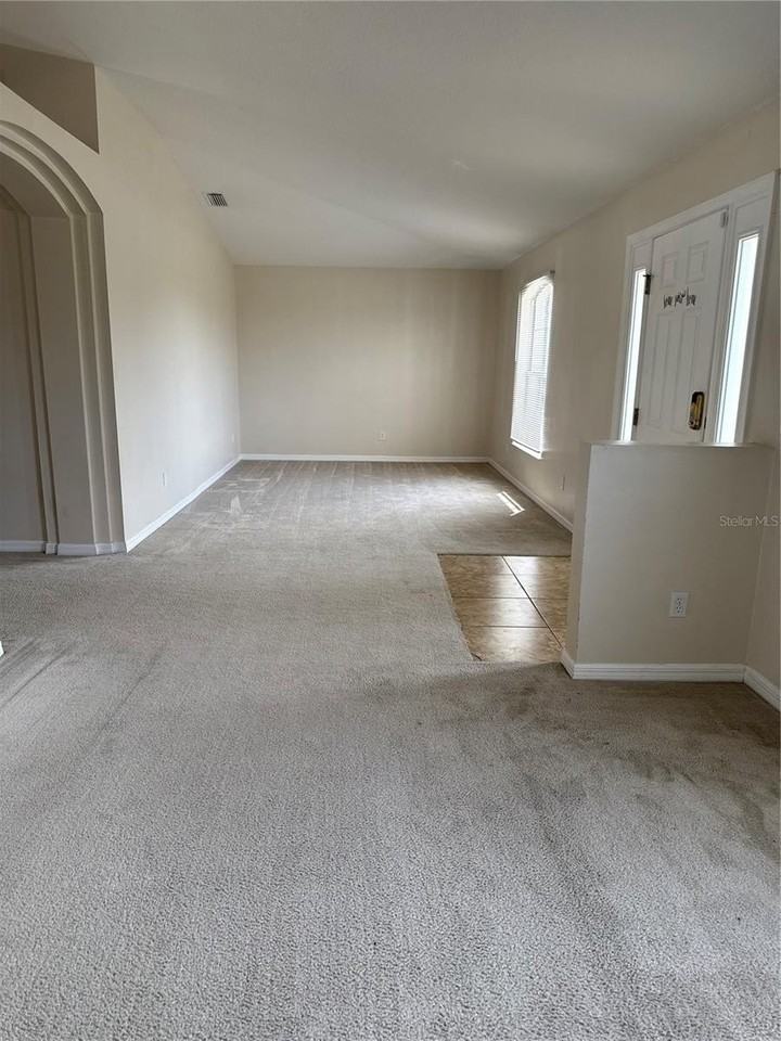 4725 Sw 100th St - Photo 3 of 22
