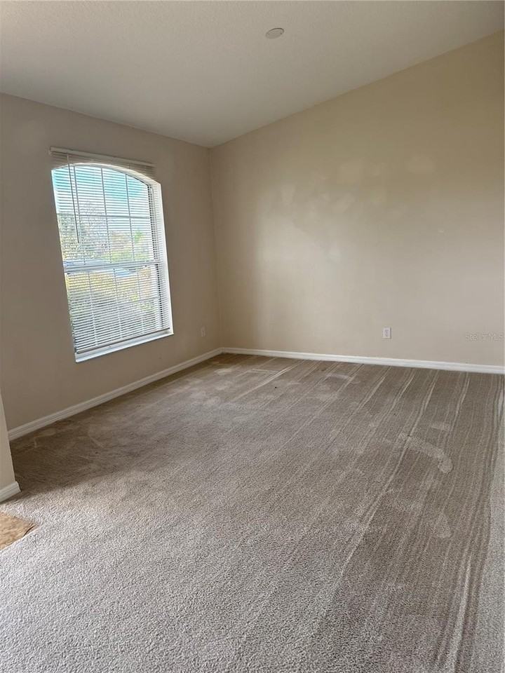 4725 Sw 100th St - Photo 6 of 22