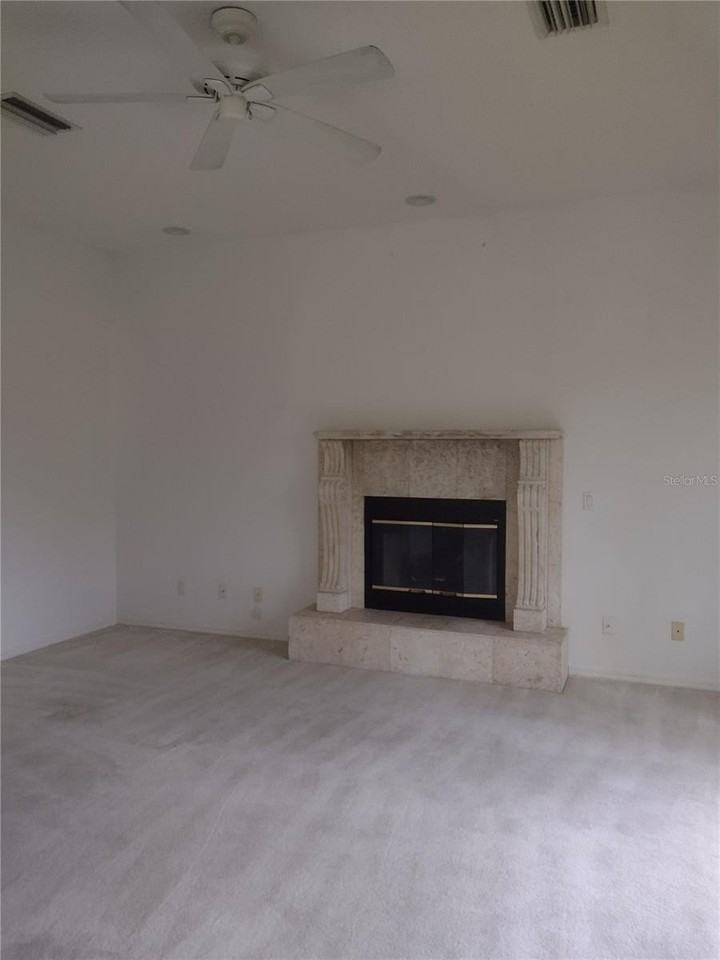 8941 Sw 191st Cir - Photo 5 of 31