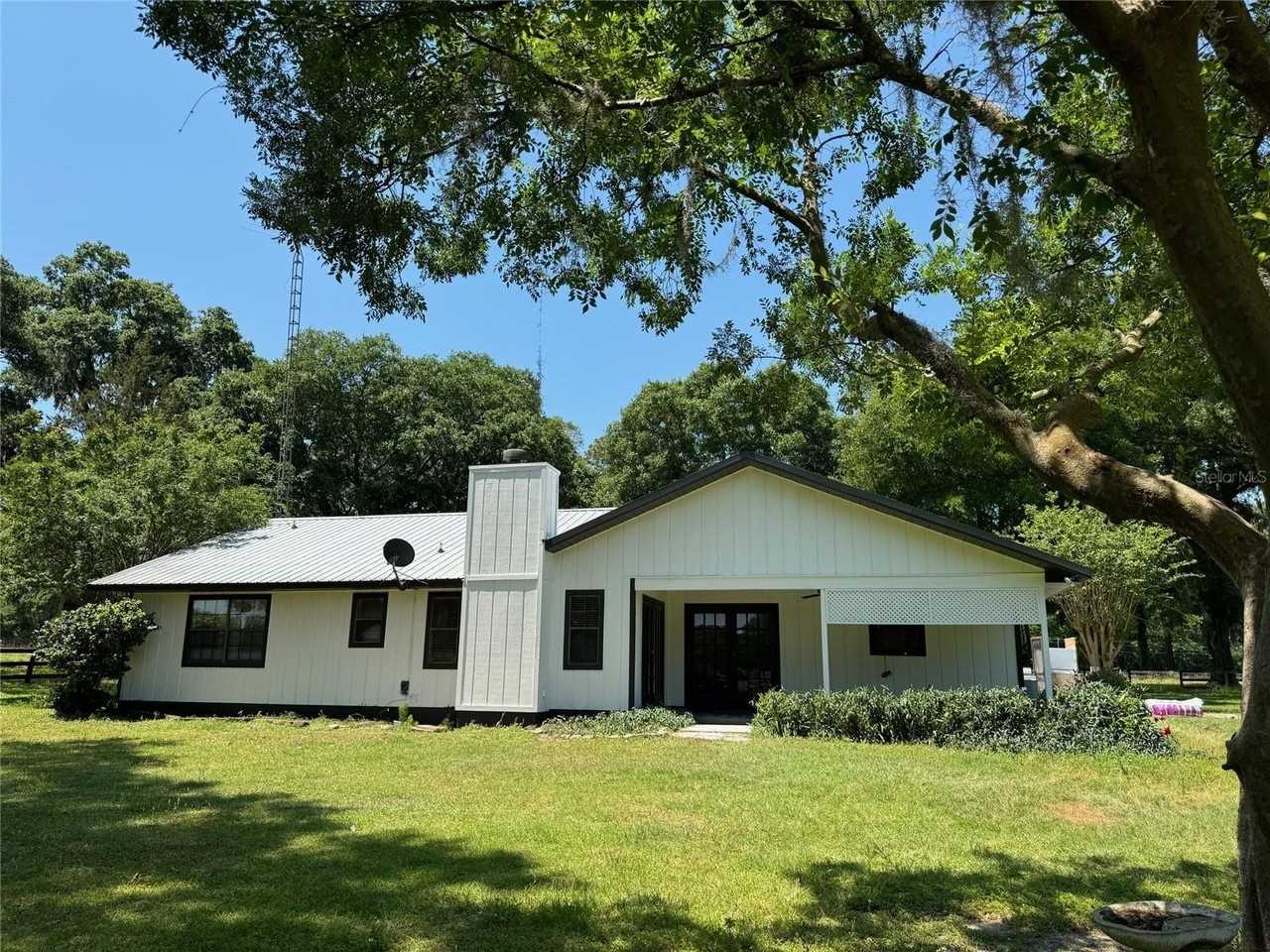 7111 Sw 80th Ave - Photo 5 of 31