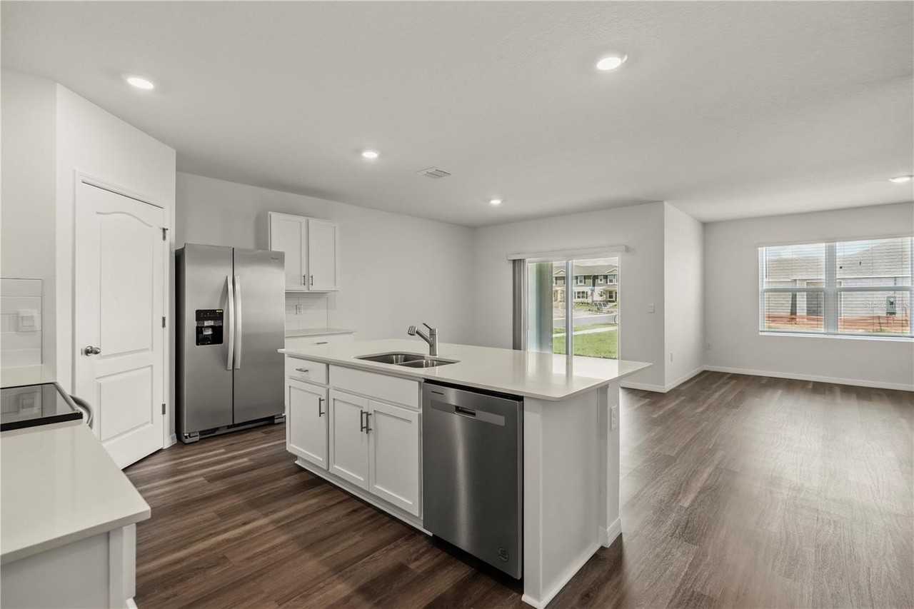 1699 Three Bars Rd - Photo 3 of 47