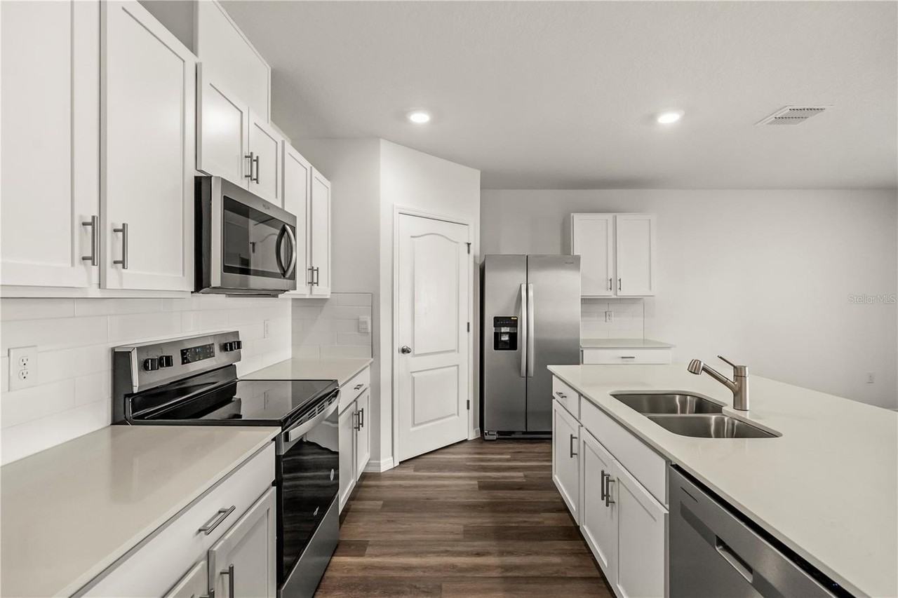 1699 Three Bars Rd - Photo 6 of 47