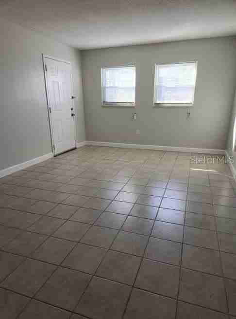 817 Sky Lake Cir #A - Photo 2 of 8