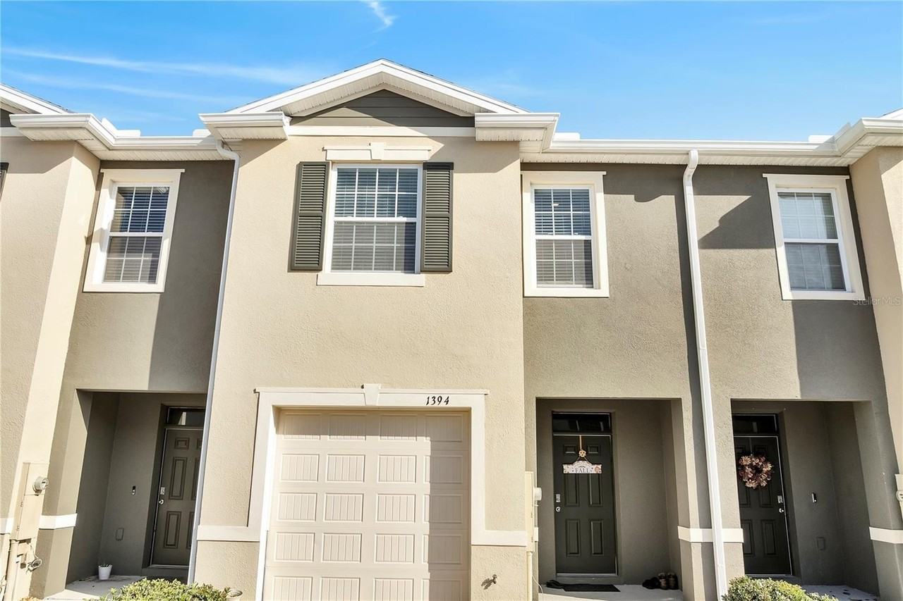 1394 Yellow Finch Dr - Photo 3 of 50