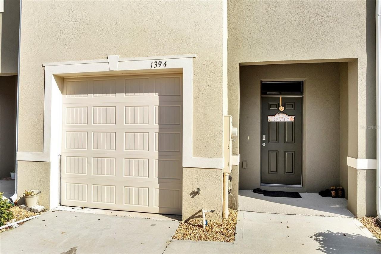 1394 Yellow Finch Dr - Photo 4 of 50