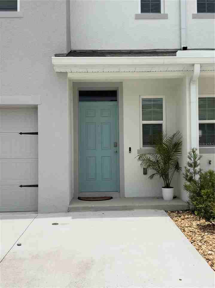 1206 Balsam Dr - Photo 3 of 21