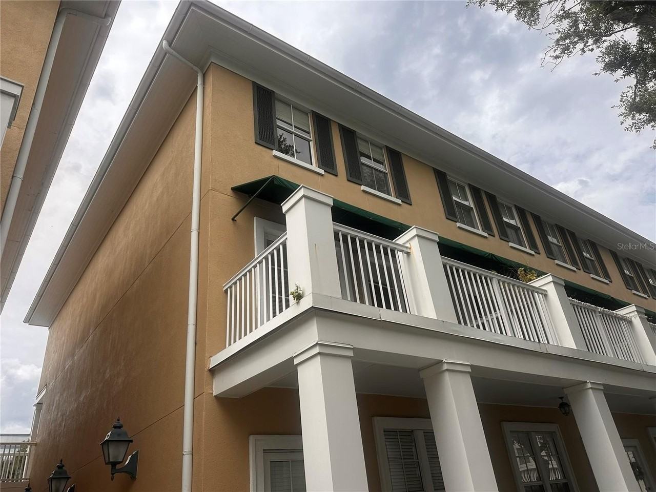 709 Bloom St #240 - Photo 3 of 25