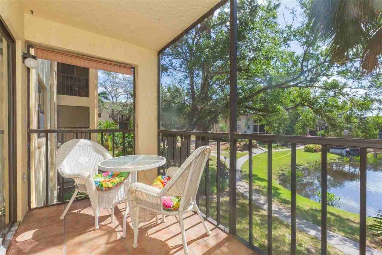 315 30th Ave W #B201 - Photo 5 of 27