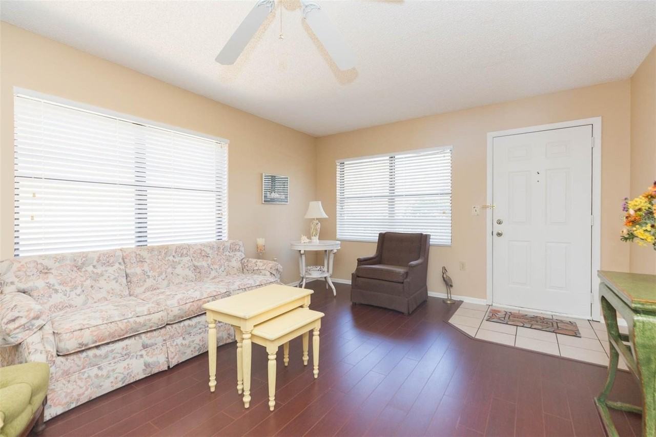 315 30th Ave W #B201 - Photo 7 of 27