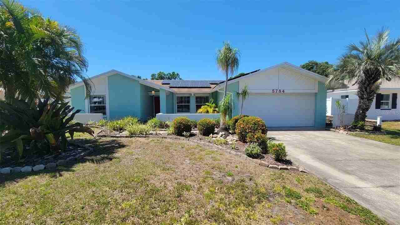 5784 Bay Pines Lakes Blvd