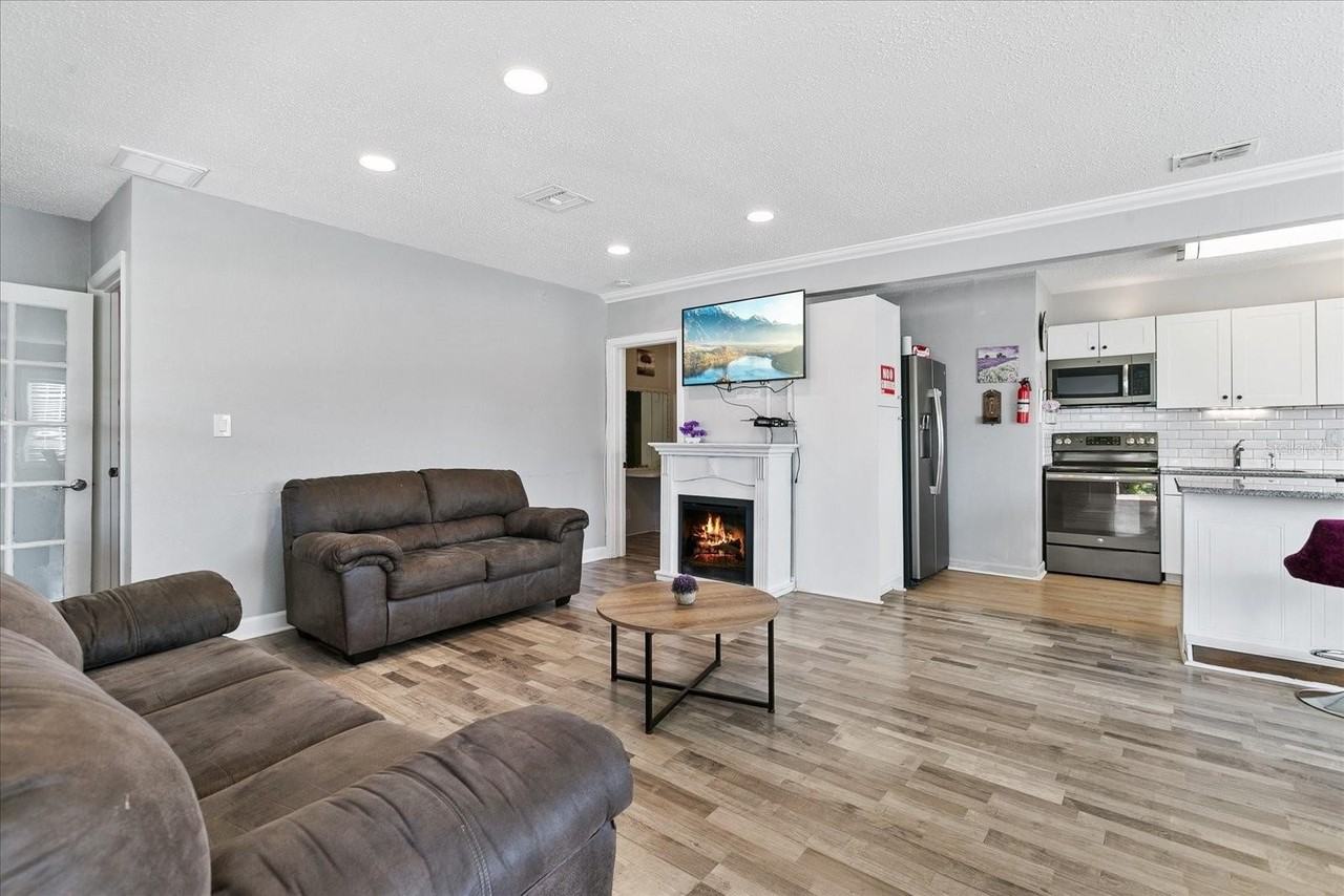 3801 1st Ave S - Photo 6 of 34