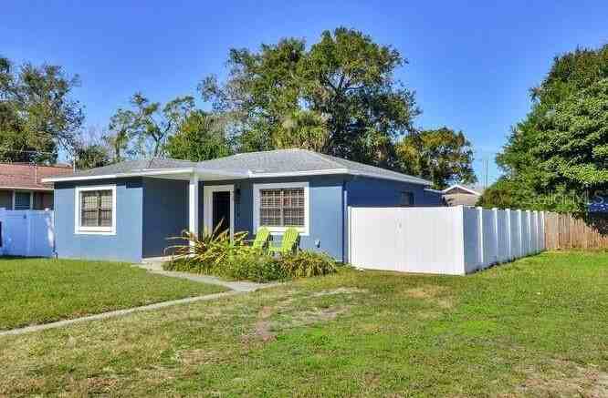 816 E Frierson Ave - Photo 2 of 21