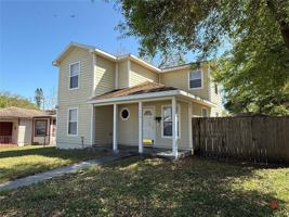 featured image of 720 Newton Ave S