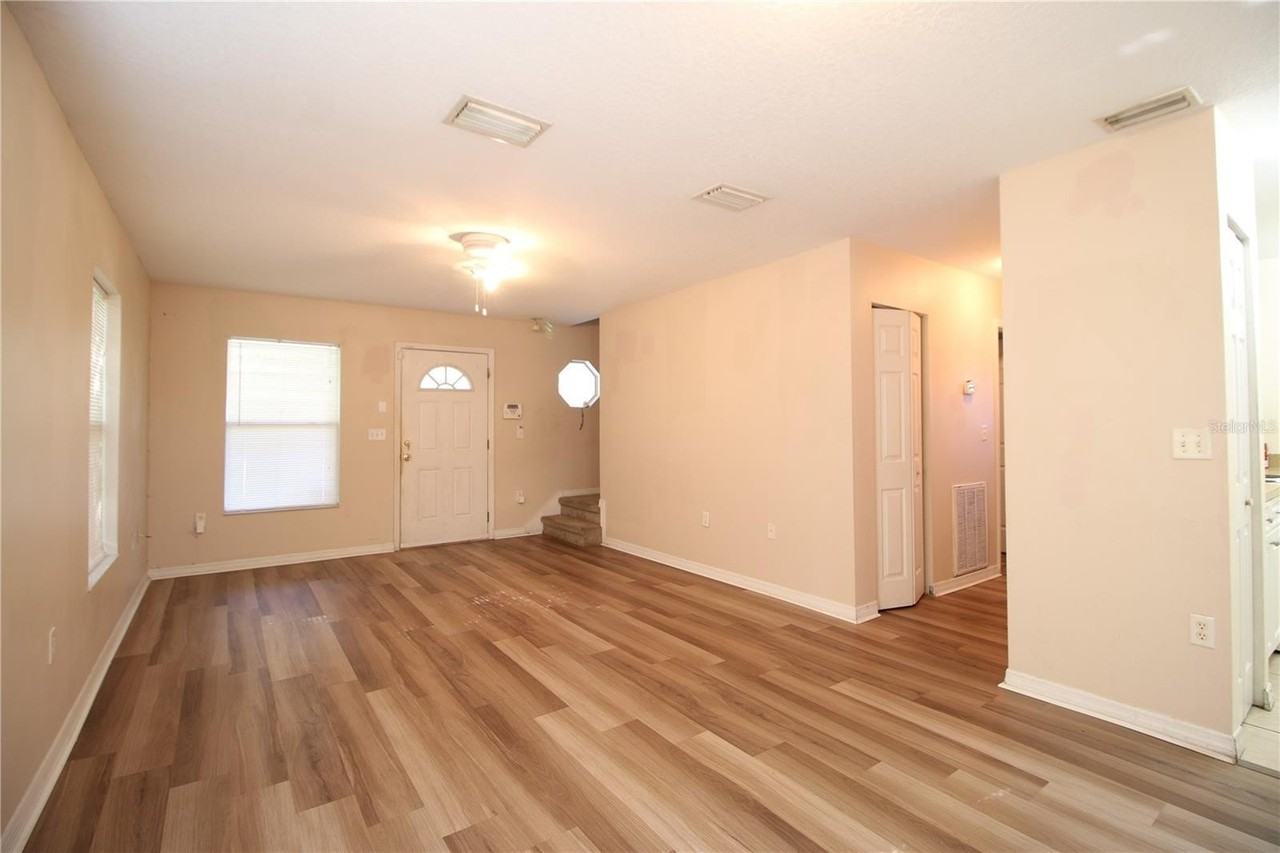 720 Newton Ave S - Photo 2 of 22