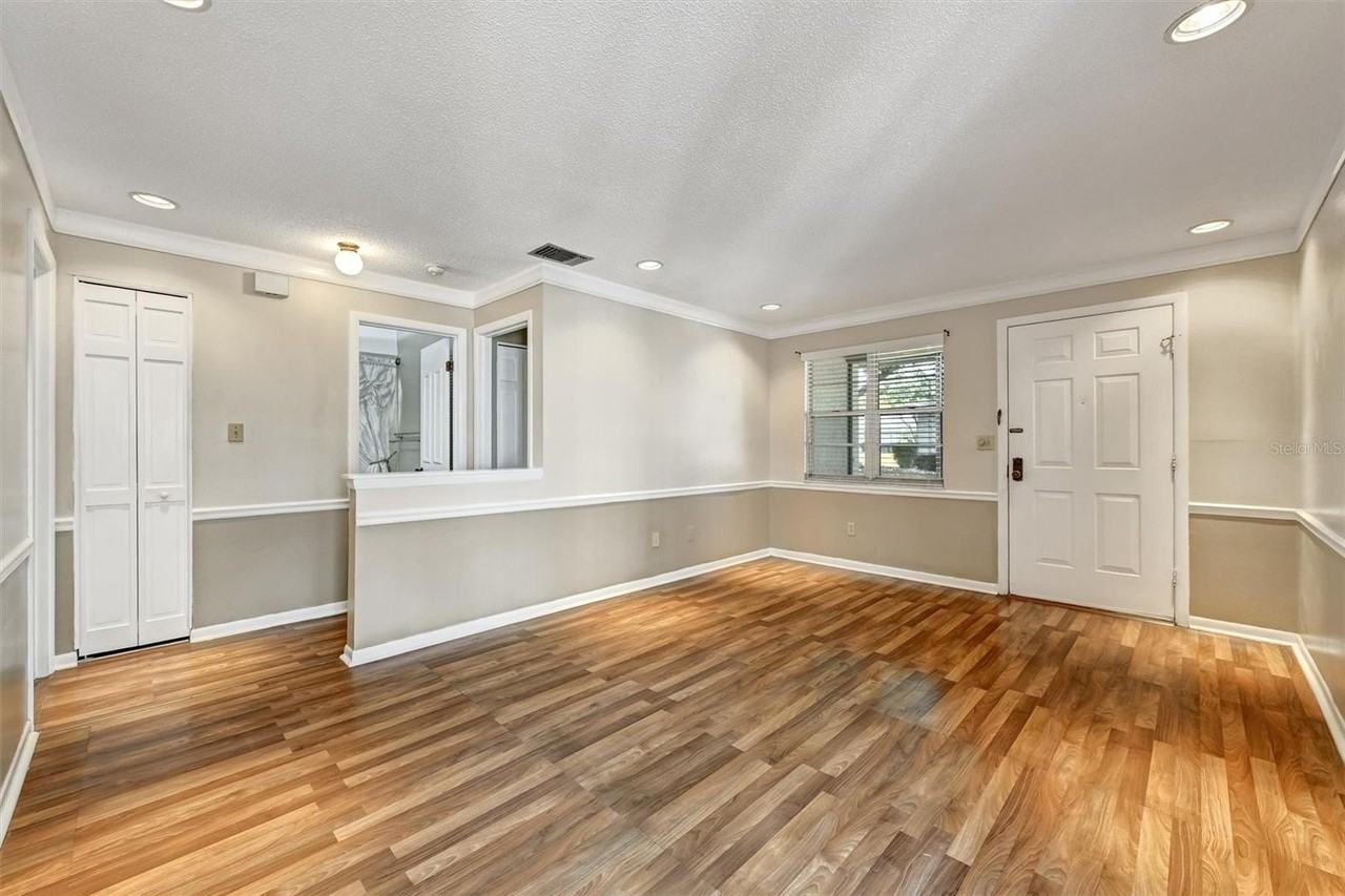 2833 Orange Tree Cir N #C - Photo 5 of 33